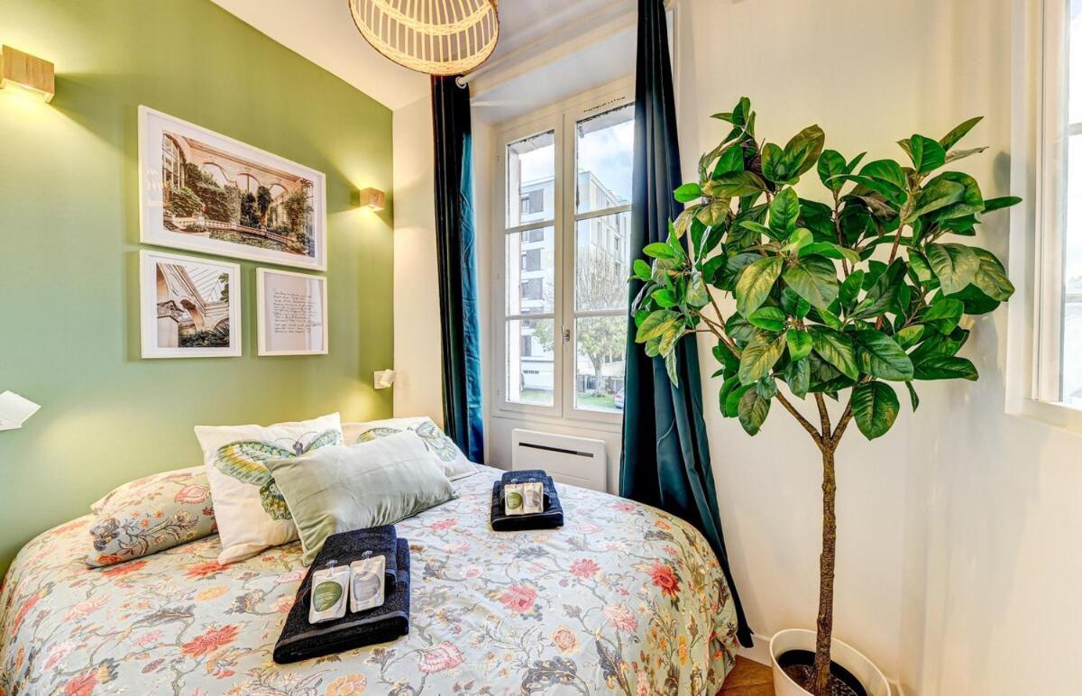 Apartment Zanzibar - 15 Min Walk To Fontainebleau Chateau